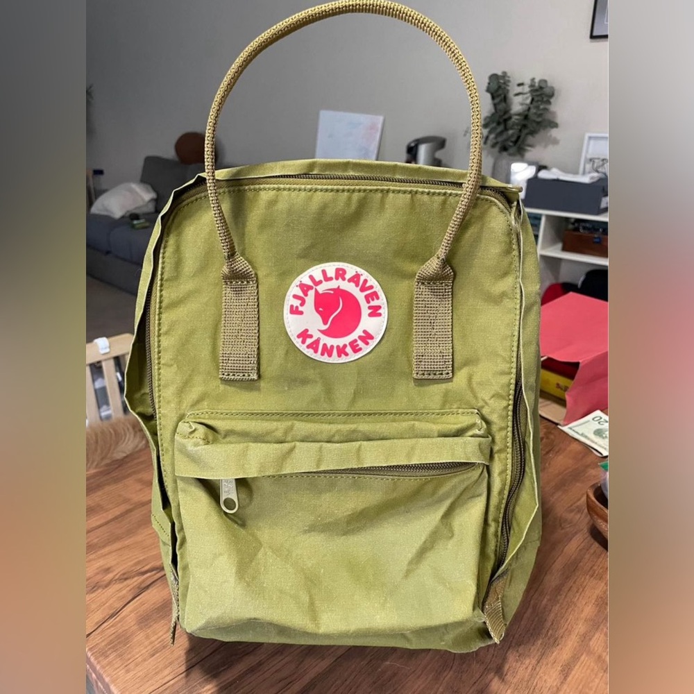 Green 13” laptop backpack from Fjallraven Kanken